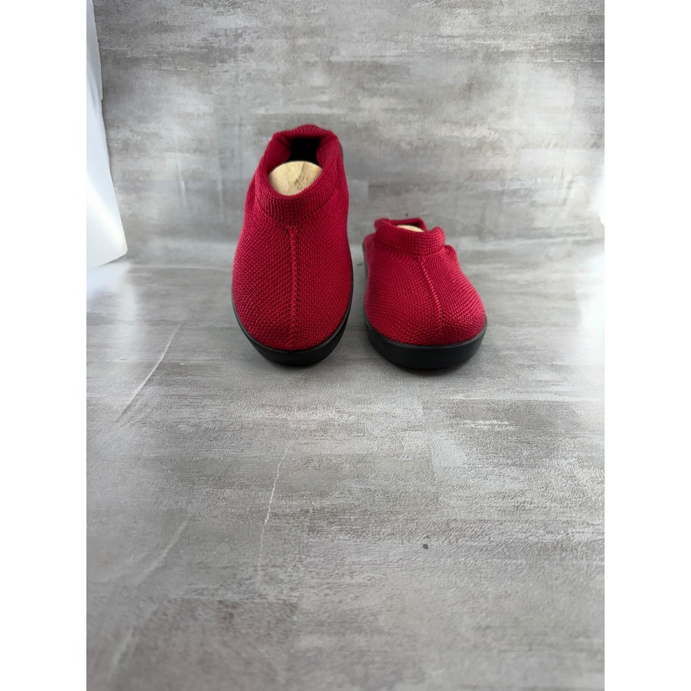 Spring Step Women Red Stretch Knit Slip On Shoes Size 39 EU 8.5 US Low Platform